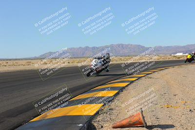 media/Dec-18-2022-SoCal Trackdays (Sun) [[8099a50955]]/Turn 4 Inside (10am)/